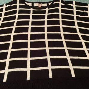 Black and white chicos sweater pullover ponch